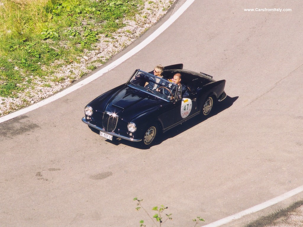 Lancia Aurelia - this may take a little while to download