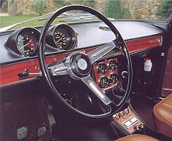 Alfa Romeo 1750 cockpit