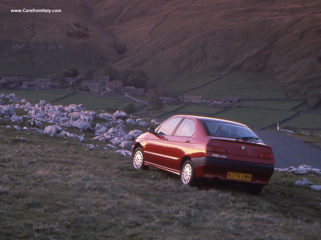 Alfa Romeo 146 - this make take a little while to download