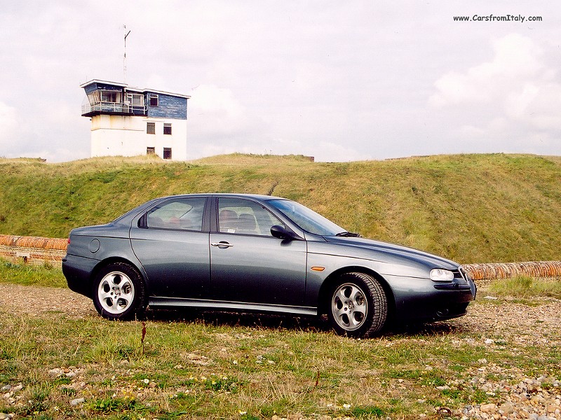 Alfa Romeo 156 - this may take a little while to download