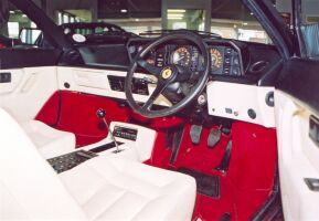 Ferrari Mondial 3.2 cockpit  (car by Talacrest - see 'Links')