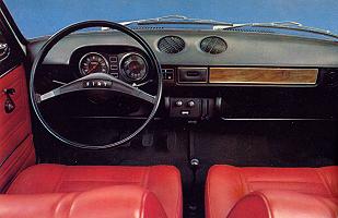 Fiat 128 cockpit