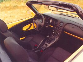 Fiat Barchetta cockpit