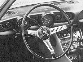 Fiat Dino Coup cockpit
