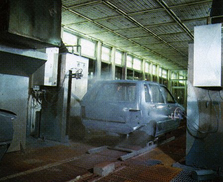 Fiat Uno painting process