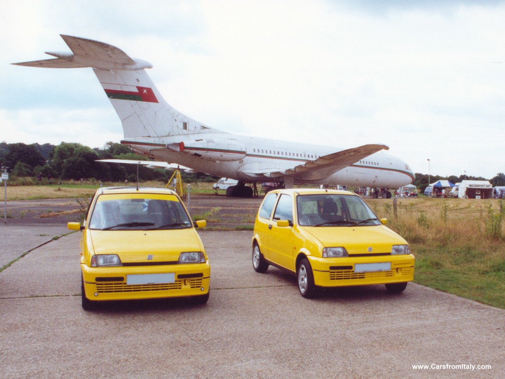 Fiat Cinquecento - this make take a little while to download