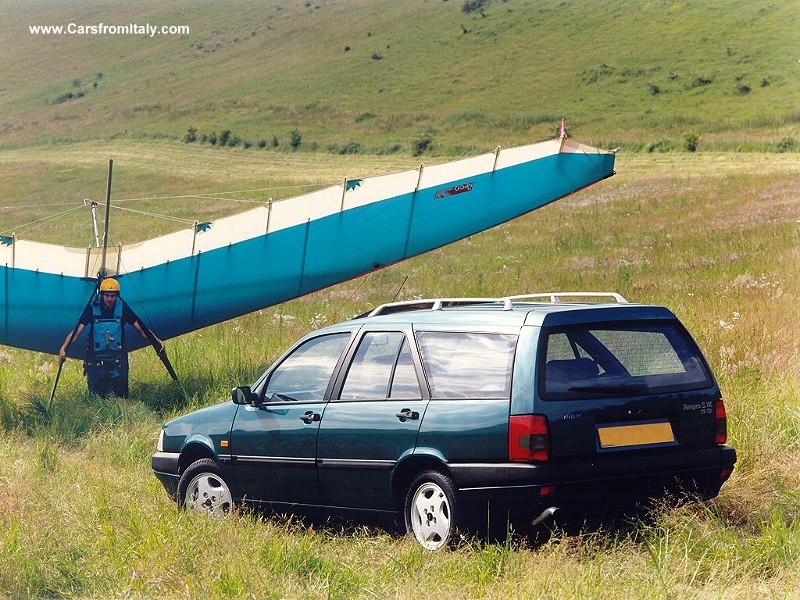 Fiat Tempra SW - this may take a little while to download