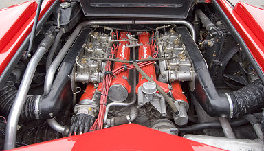 Lamborghini Countach engine