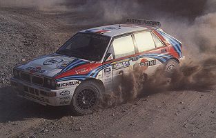 Lancia Delta HF integrale on the 1992 Argentina Rally