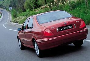 Lancia Lybra