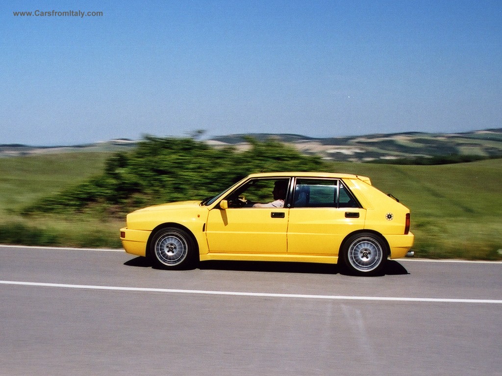 Lancia Delta HF integrale - this may take a little while to download