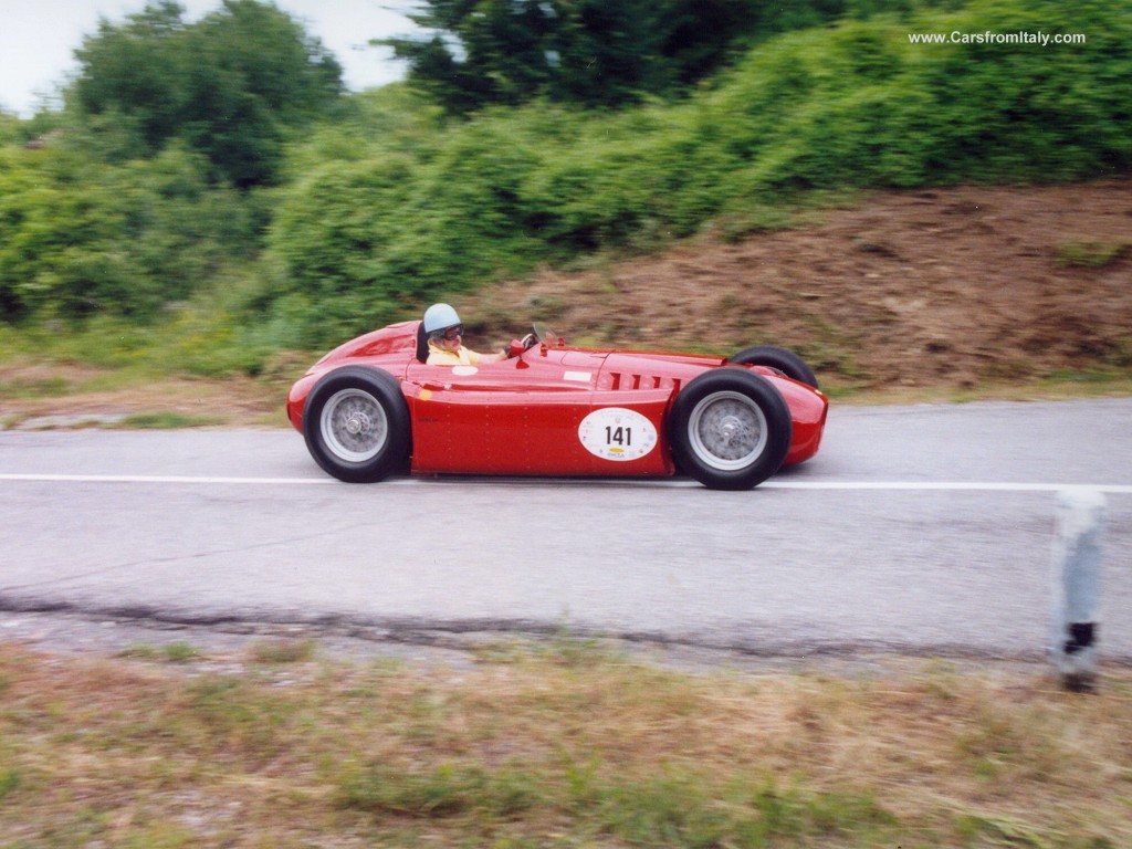 Lancia D50 - this may take a little while to download