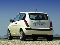 new Lancia Ypsilon