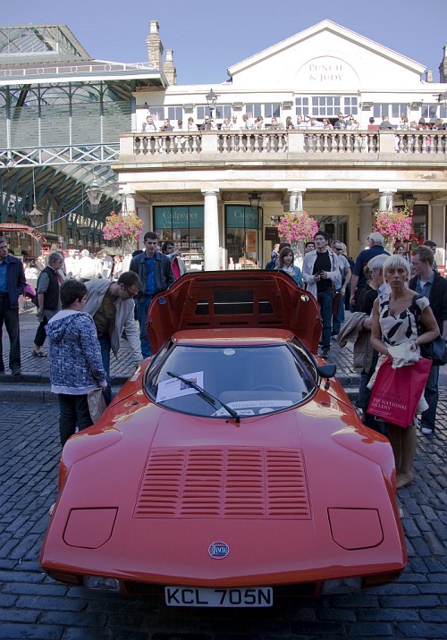 Lancia in the Piazza