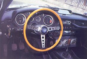 Maserati Mistral cockpit