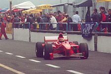 Historic F1 Ferrari - Click for larger image